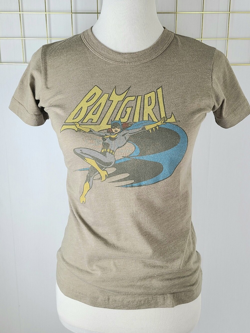 Junk Food Made In USA Batgirl Graphic 90s Y2K Vintage Tee